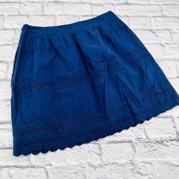 NOT FOR SALE     Ann Taylor Loft Eyelet Mini Full Skirt Size 6 Petite Dark Blue - Picture 9 of 9